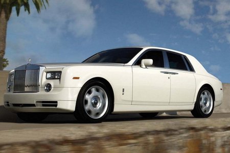 Rolls-Royce обновляет с...